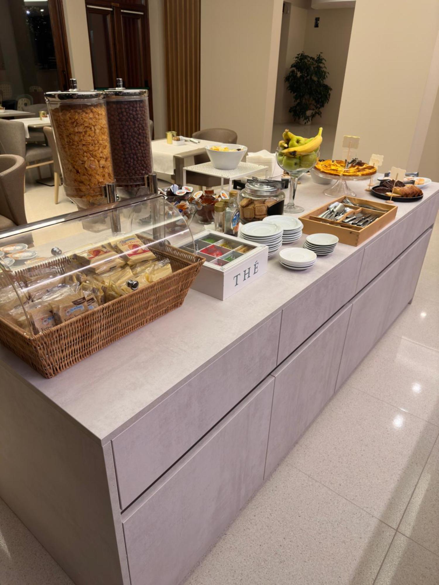 Albergo Grappolo D'Oro مونتيبلونا المظهر الخارجي الصورة